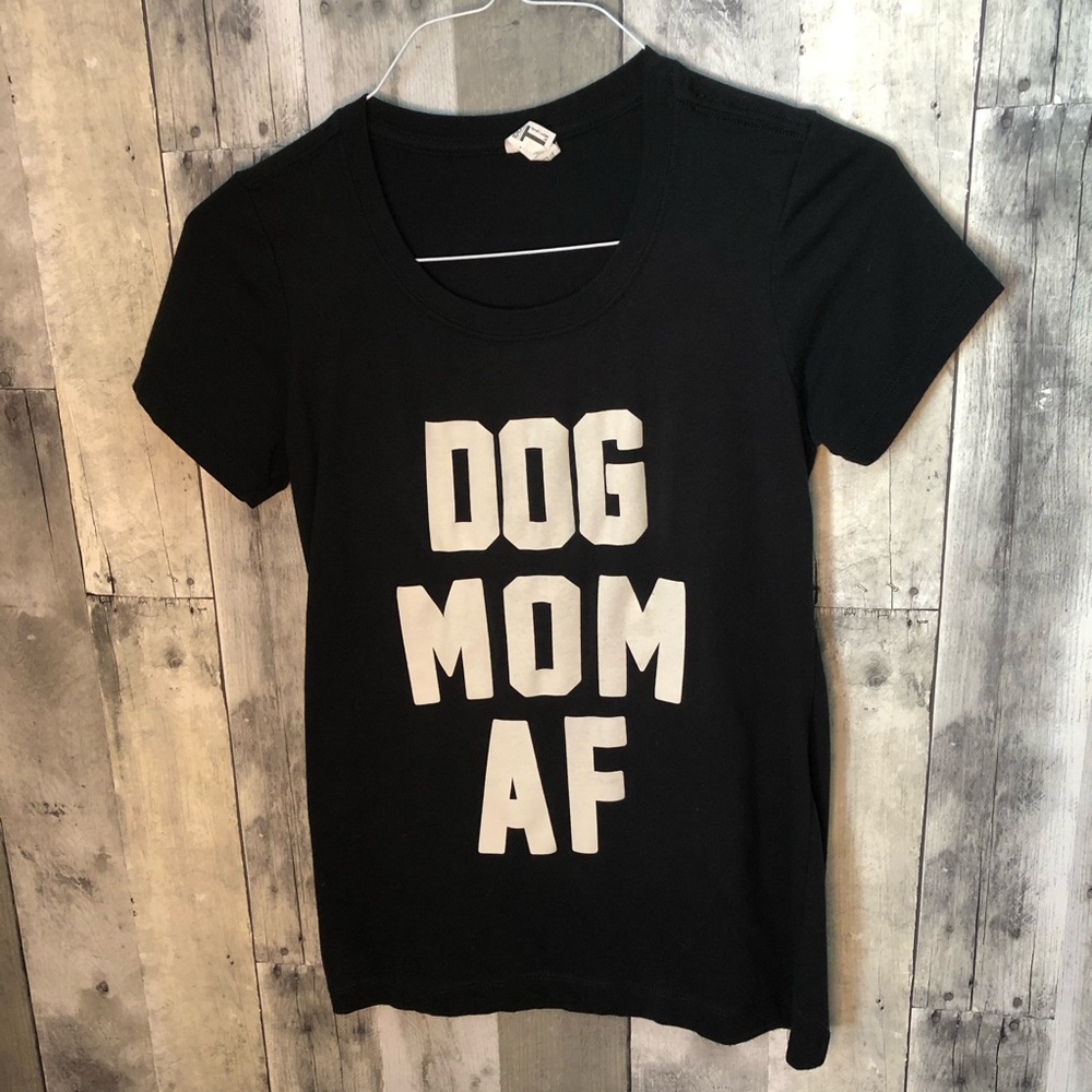 Dog Mom T-Shirt